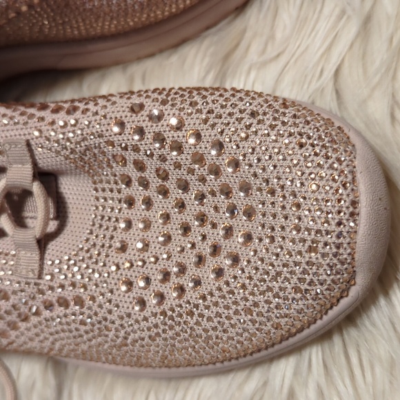 Rose Gold color Bling rhinestone Blondo lace up sneakers size 9.5 - Picture 3 of 12